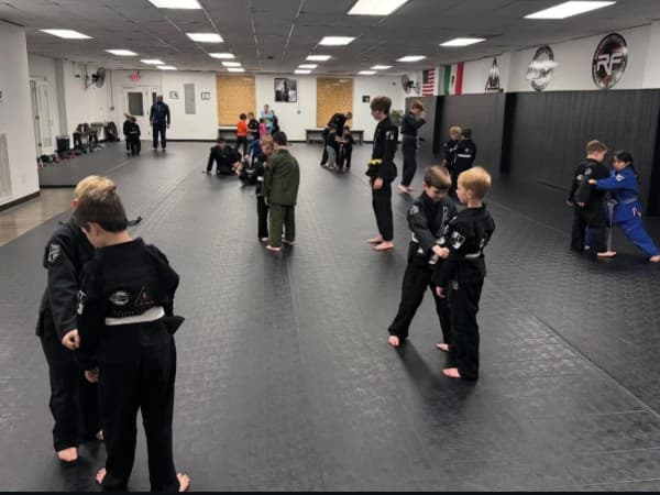 Main image of Checkmat Gallatin