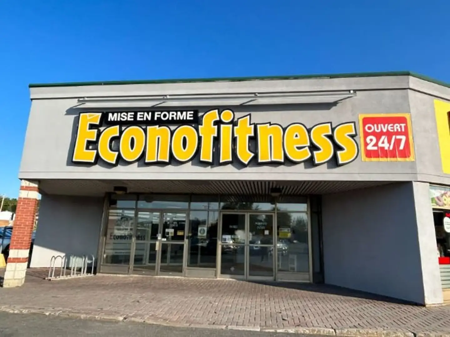 Éconofitness 24/7 logo